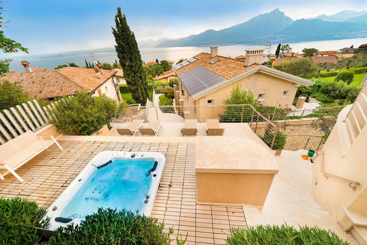 Villa Kiara Torri Del Benaco Bagian luar foto