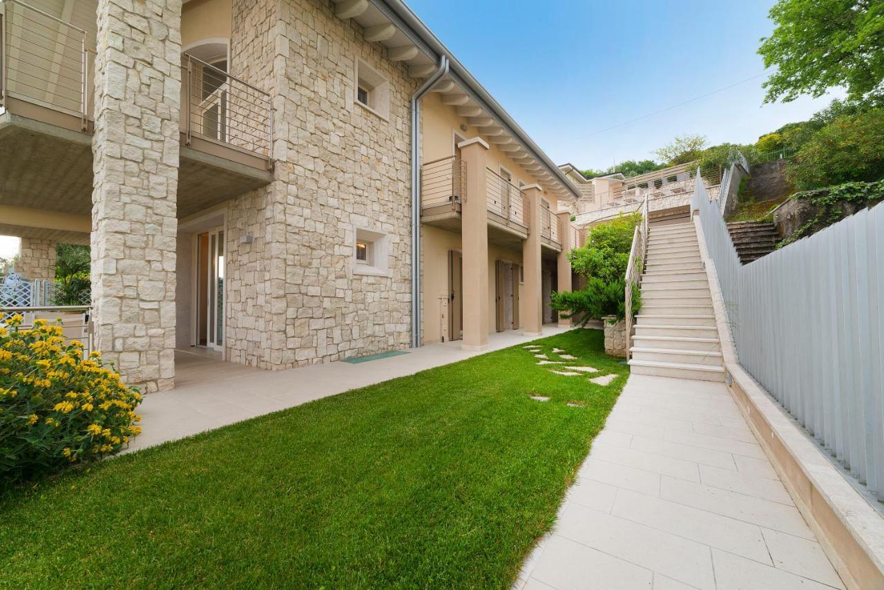 Villa Kiara Torri Del Benaco Bagian luar foto