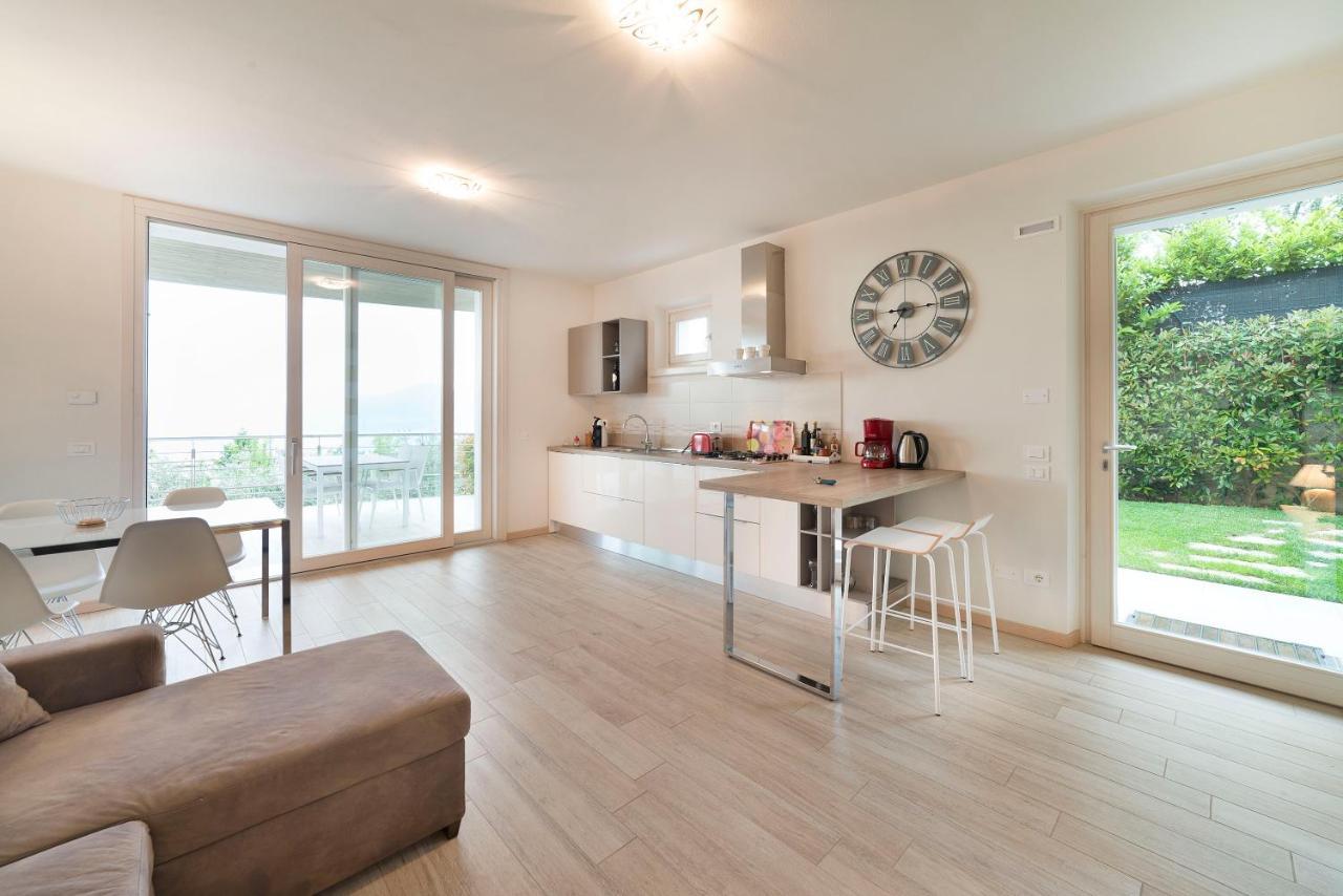 Villa Kiara Torri Del Benaco Bagian luar foto