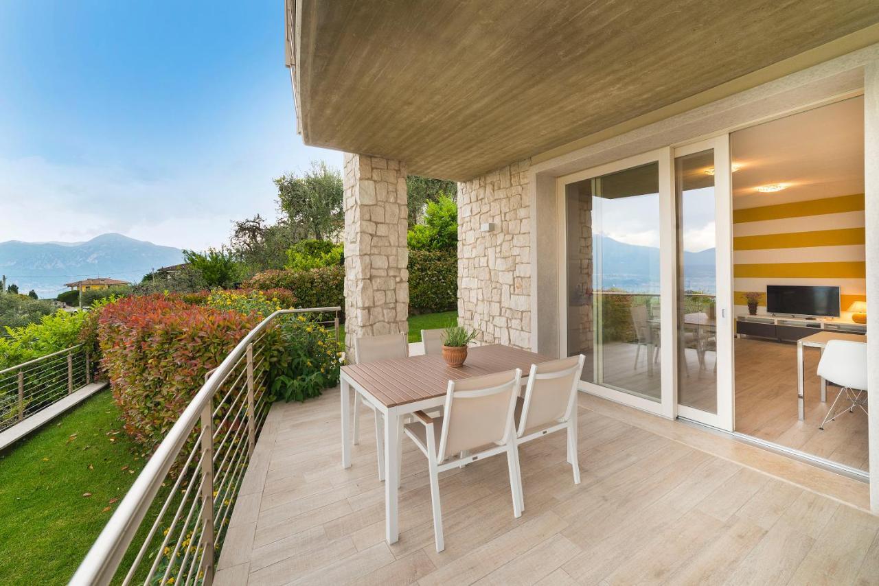 Villa Kiara Torri Del Benaco Bagian luar foto