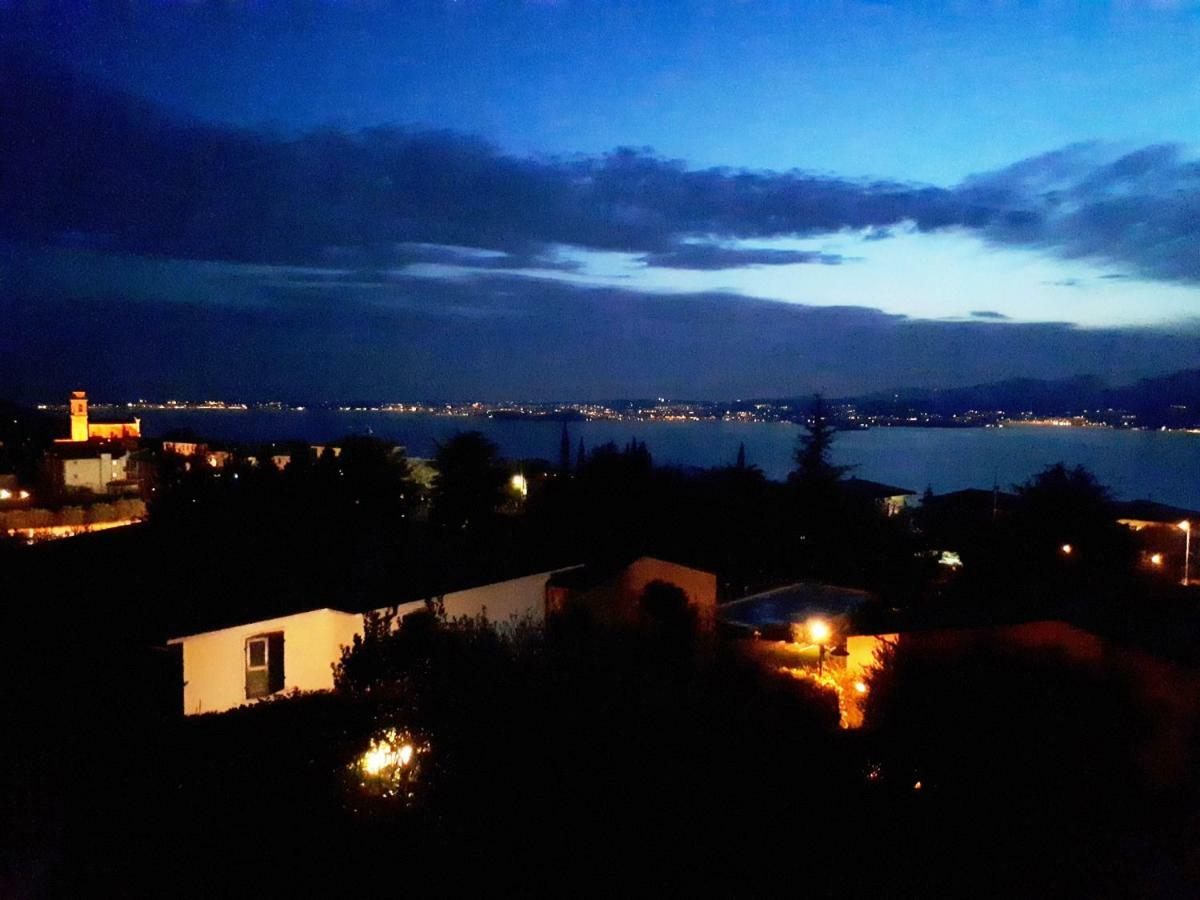 Villa Kiara Torri Del Benaco Bagian luar foto