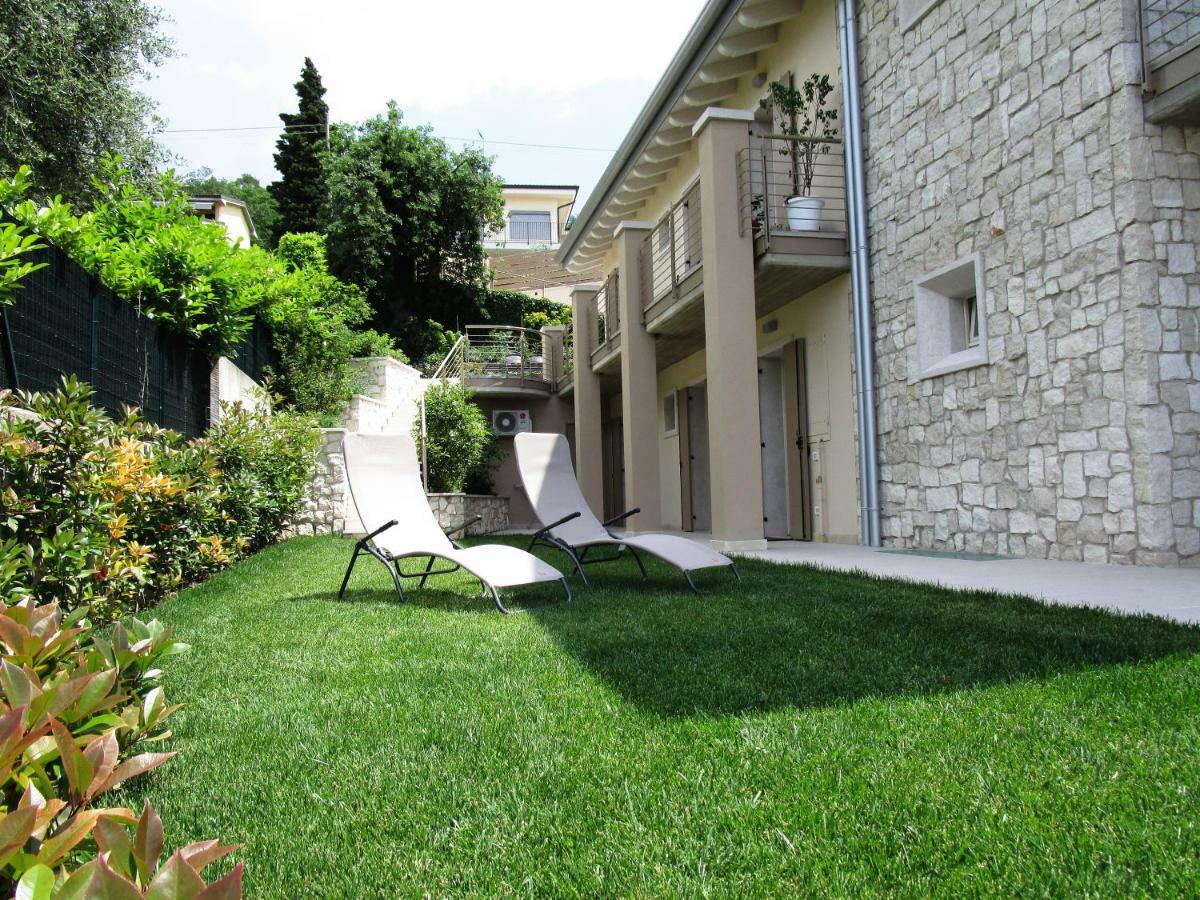 Villa Kiara Torri Del Benaco Bagian luar foto